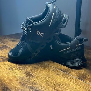 Cloud Terry Black On Running